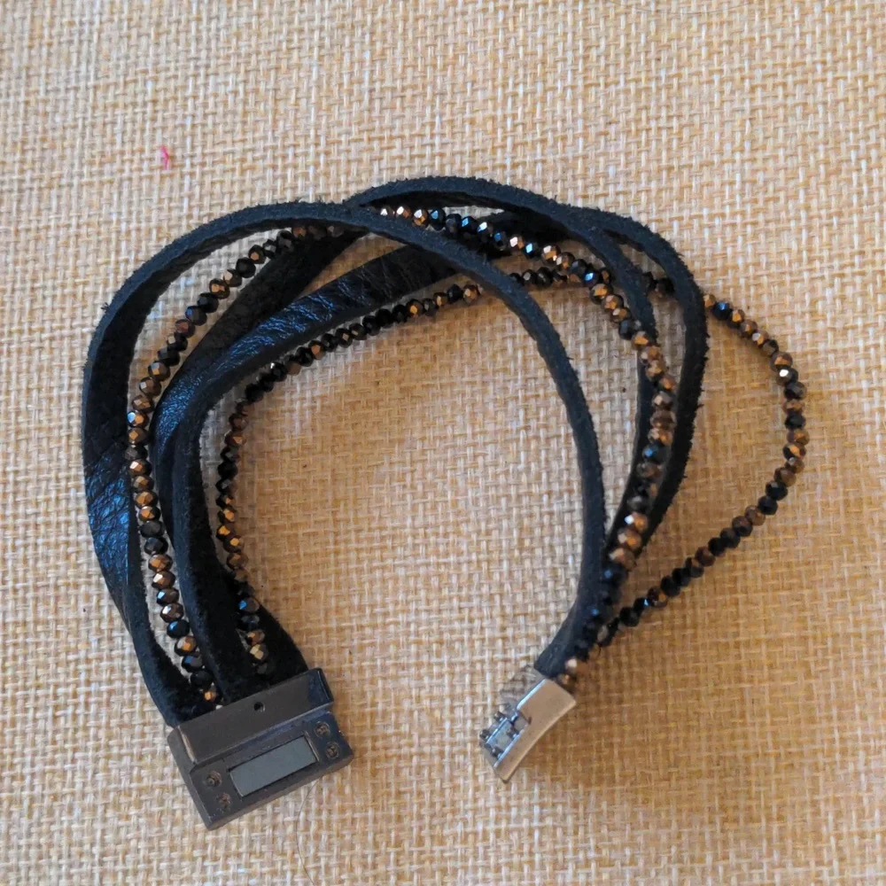 Chan Luu Style Black Leather Bracelet With Crystals